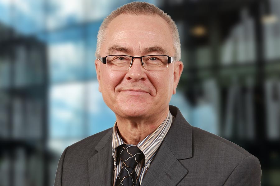 Bernhard Adamek Anwaltshotline